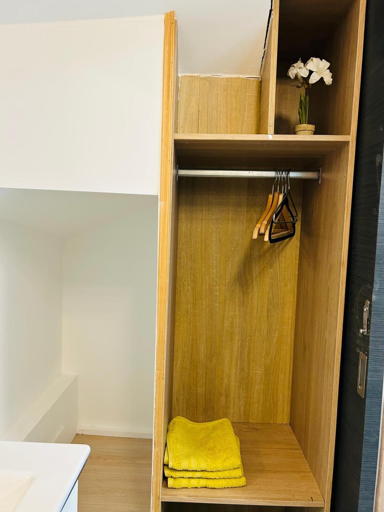 Cozy Apartment บุสซี-แซ็ง-ฌอร์ฌ ภายนอก รูปภาพ