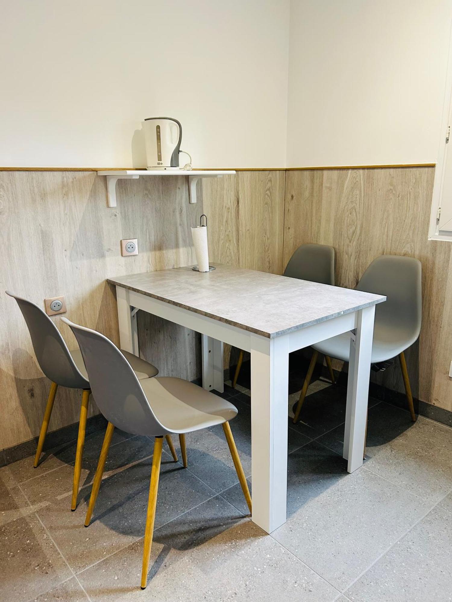 Cozy Apartment บุสซี-แซ็ง-ฌอร์ฌ ภายนอก รูปภาพ