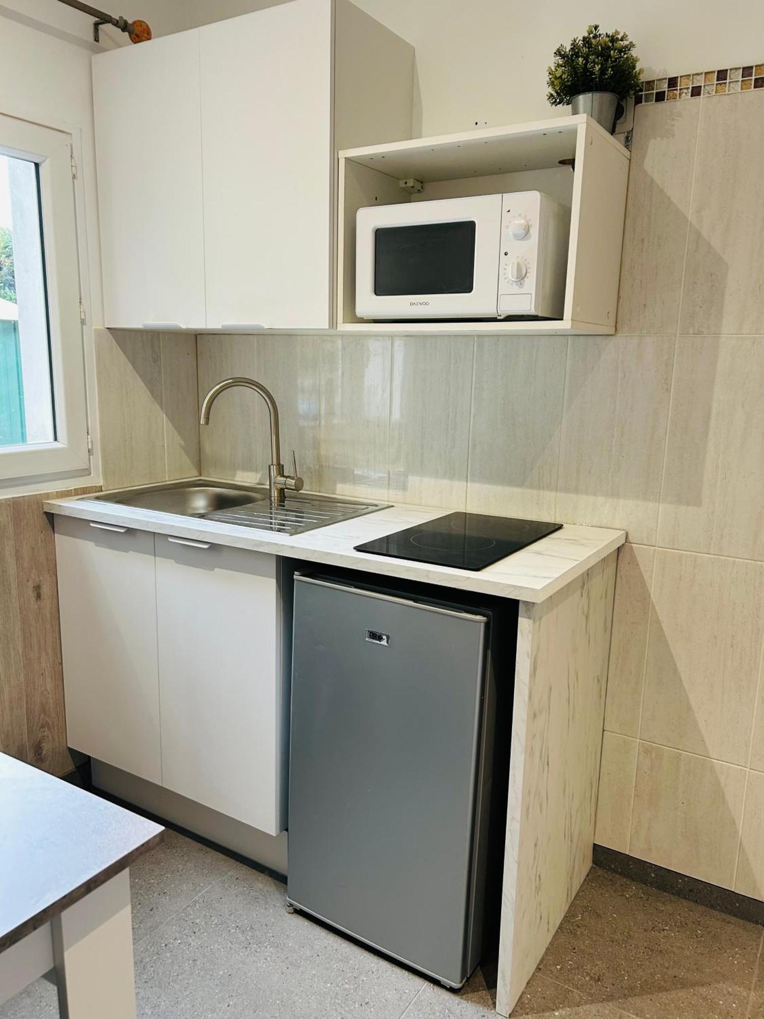 Cozy Apartment บุสซี-แซ็ง-ฌอร์ฌ ภายนอก รูปภาพ